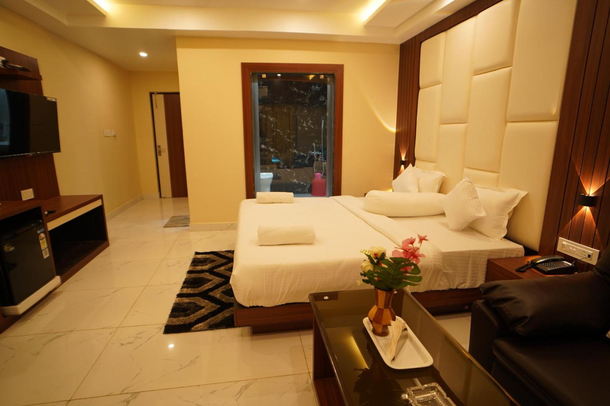 Royal Palace Beach Resort Mandarmani Exteriör bild