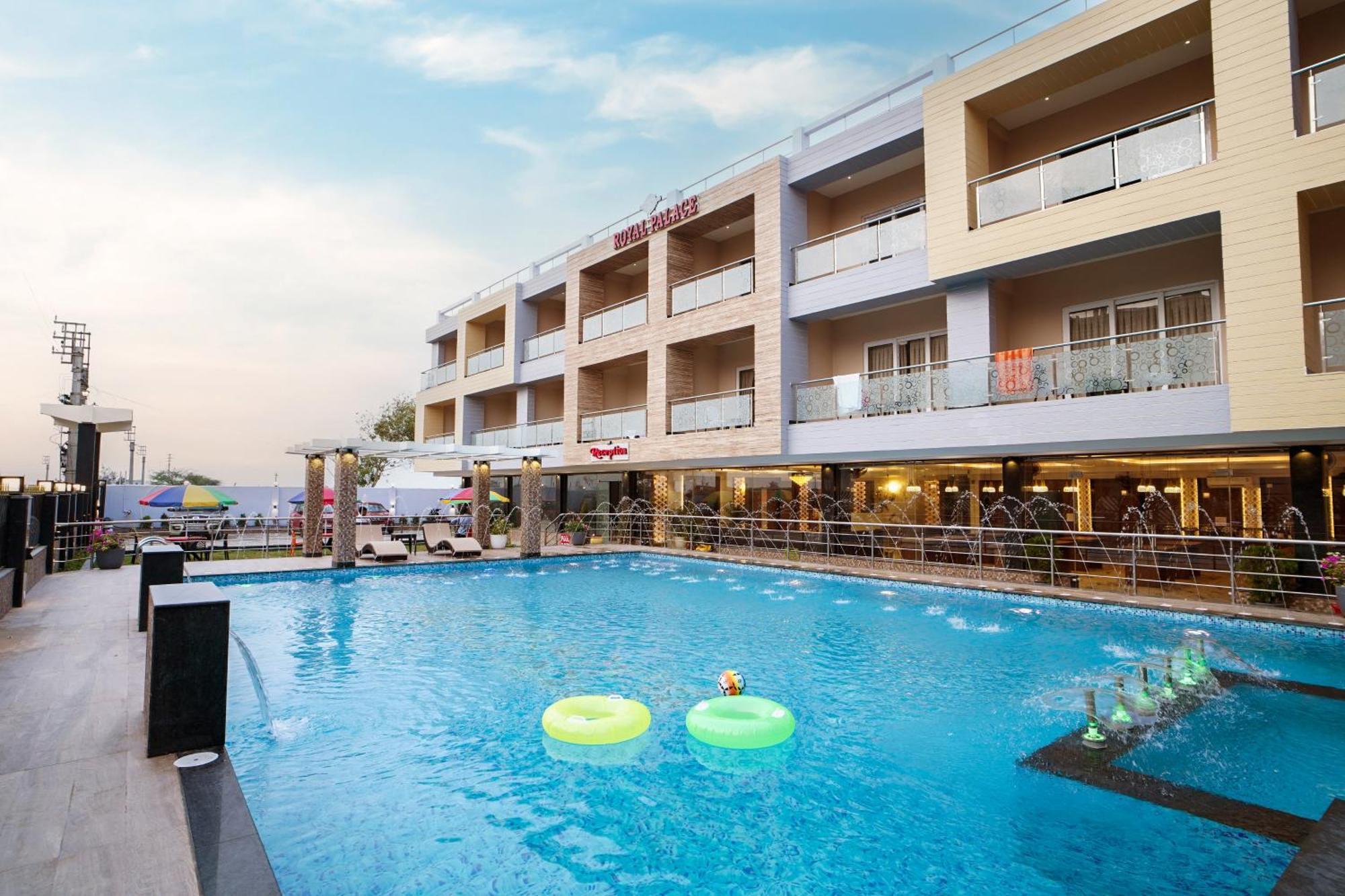 Royal Palace Beach Resort Mandarmani Exteriör bild